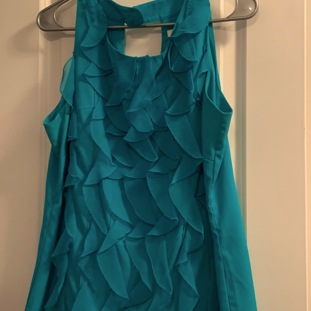 Women’s sleeveless blouse size L